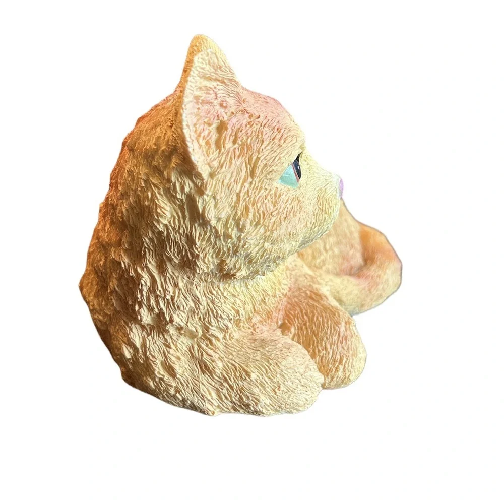Vtg Hand-Painted Cat Kitten Orange Tabby Cat‎ Figurine Statue Lying Down - EUC